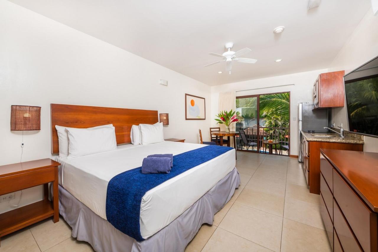 The Coast Beachfront Hotel Тамариндо Екстериор снимка