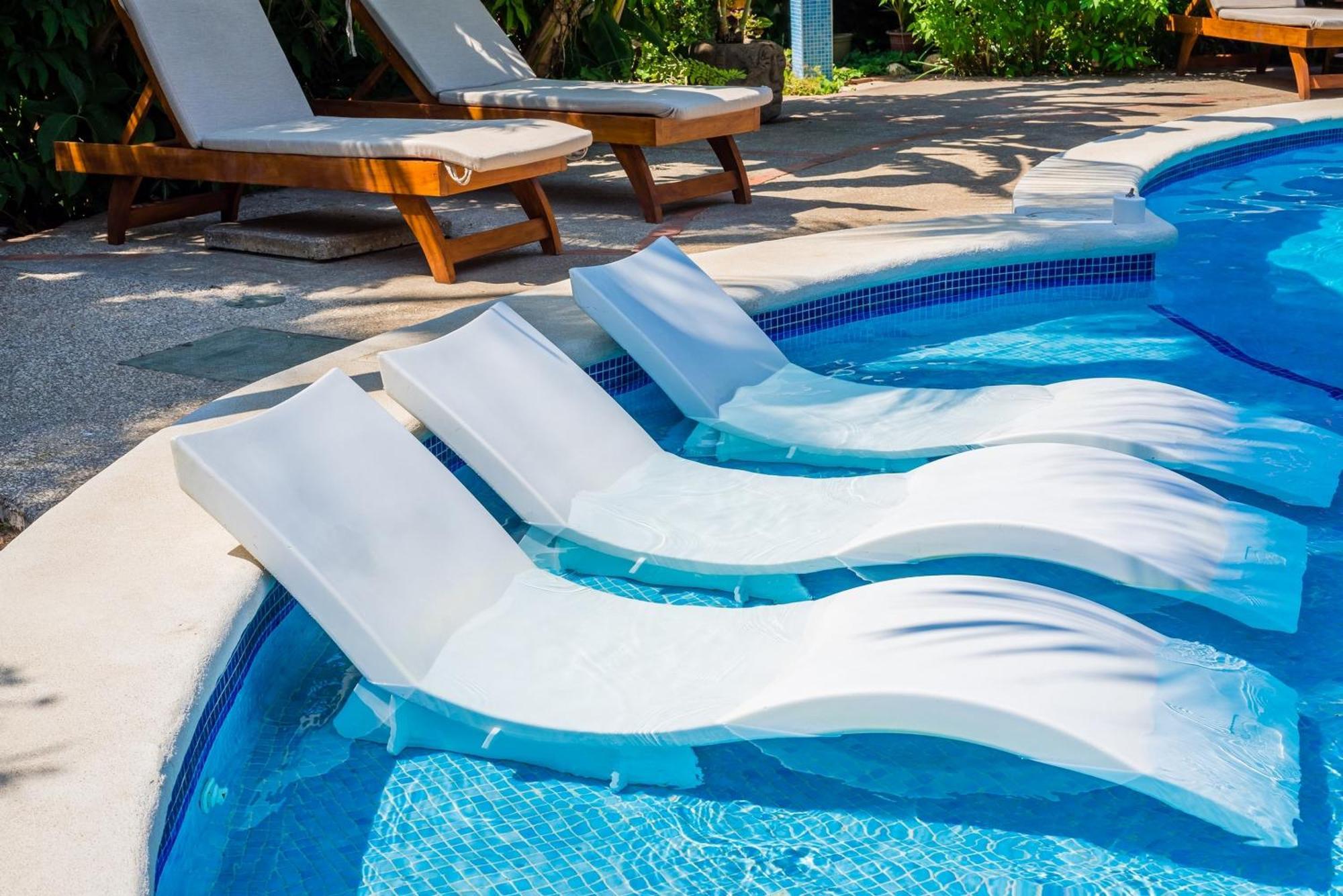 The Coast Beachfront Hotel Тамариндо Екстериор снимка